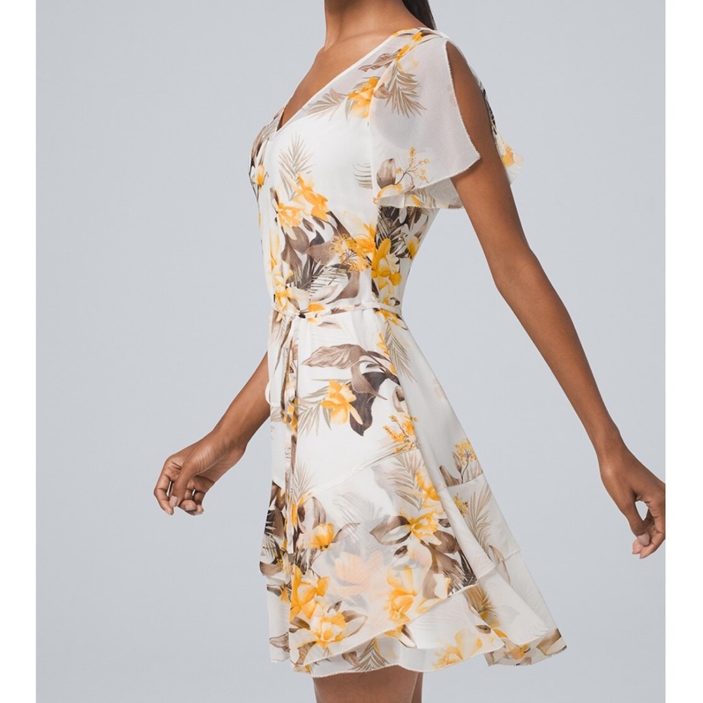 💕NWT WHBM Ecru Blouson Mini Dress💕